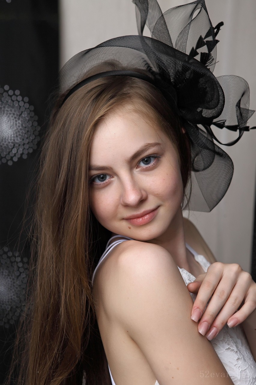 [164P] Bella优雅白纱长裙写真