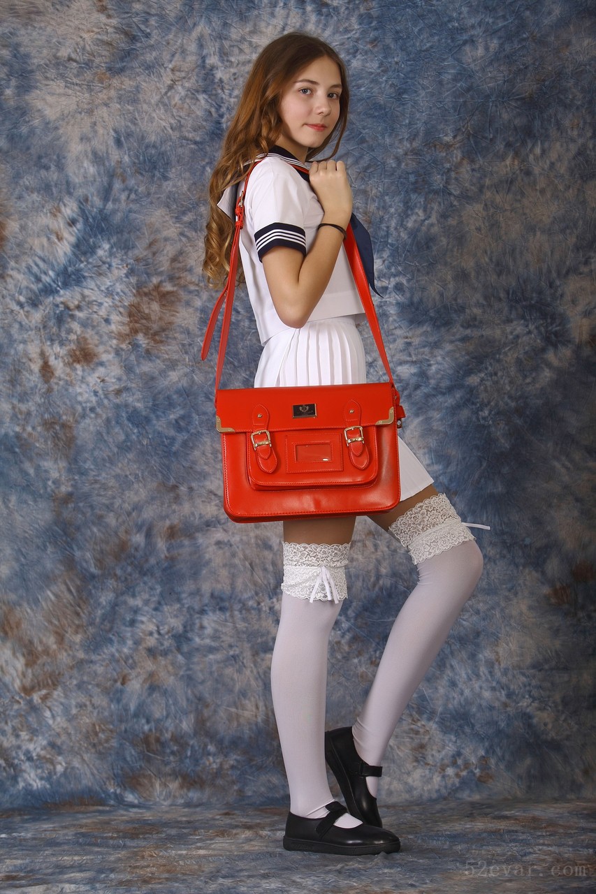 Alissa白丝袜JK制服写真