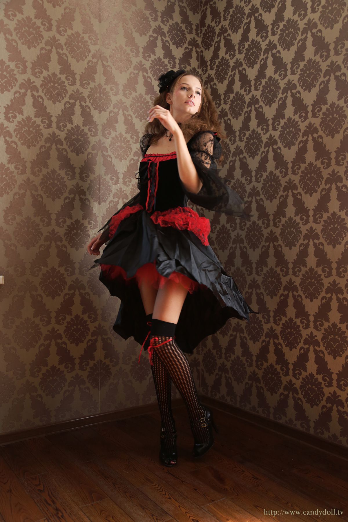 MarinaT精美套图第十一弹(100P)